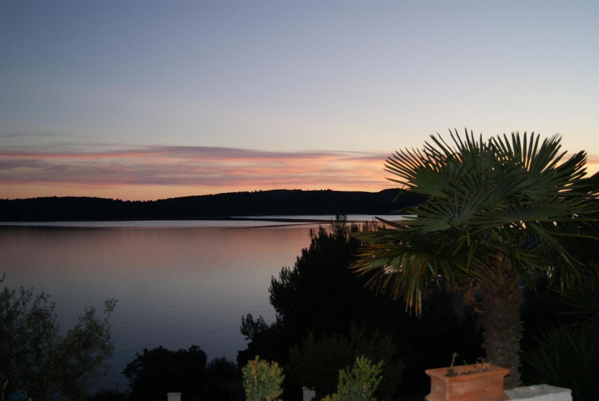 Apartments Panorama 2 Trogir Bilik gambar
